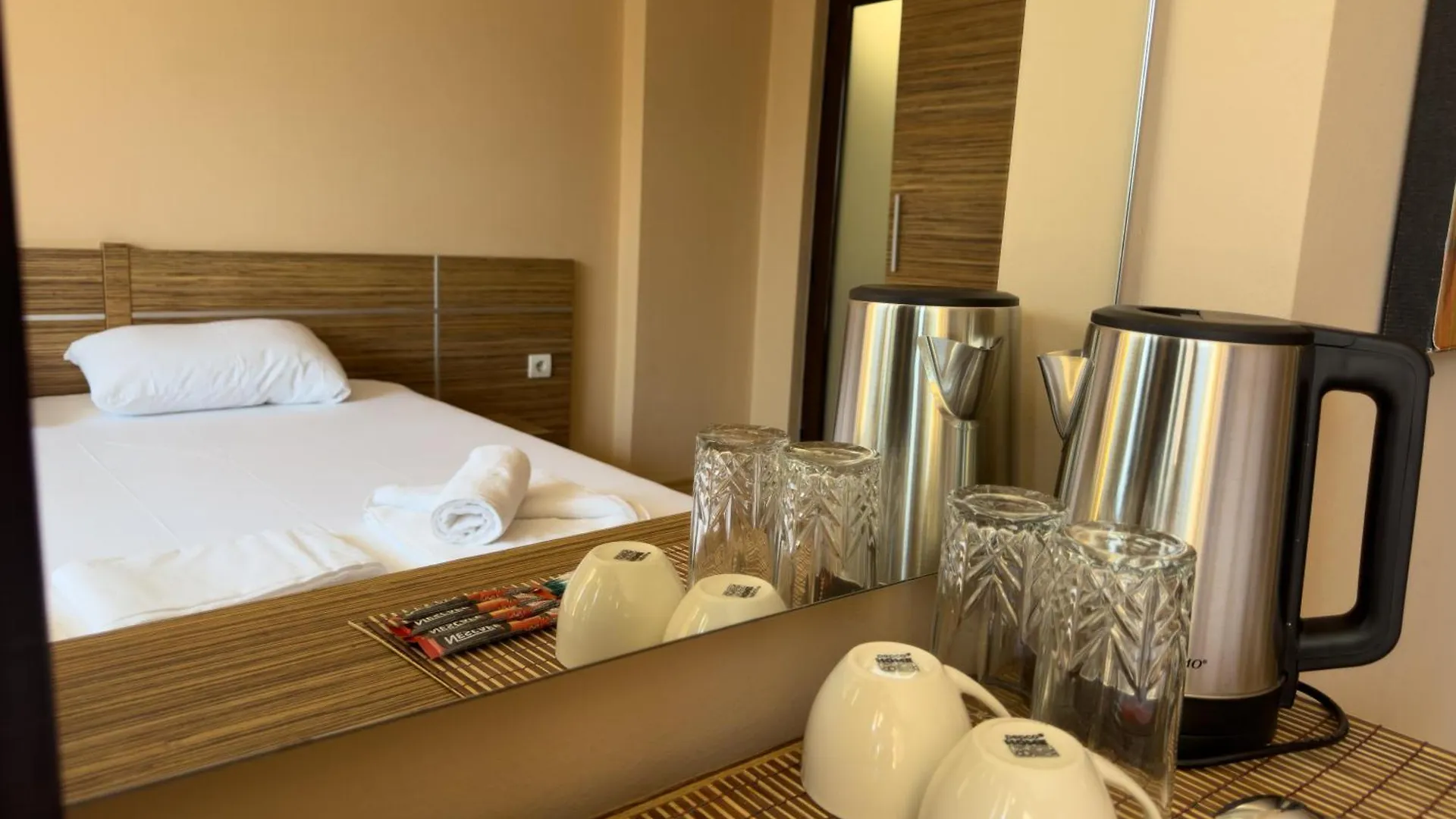 Sozopol Views Hotel 0*,