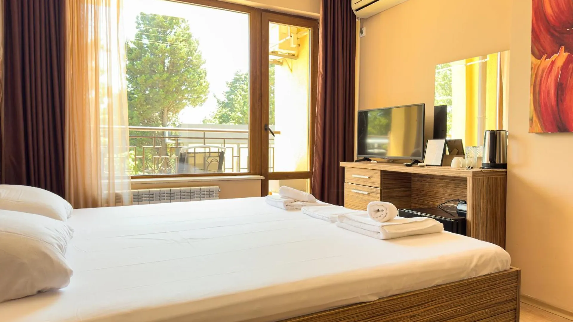 Sozopol Views Hotel